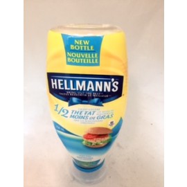 Hellmann's Mayonnaise Squeeze 1/2 the Fat of Regular Mayo 750ML